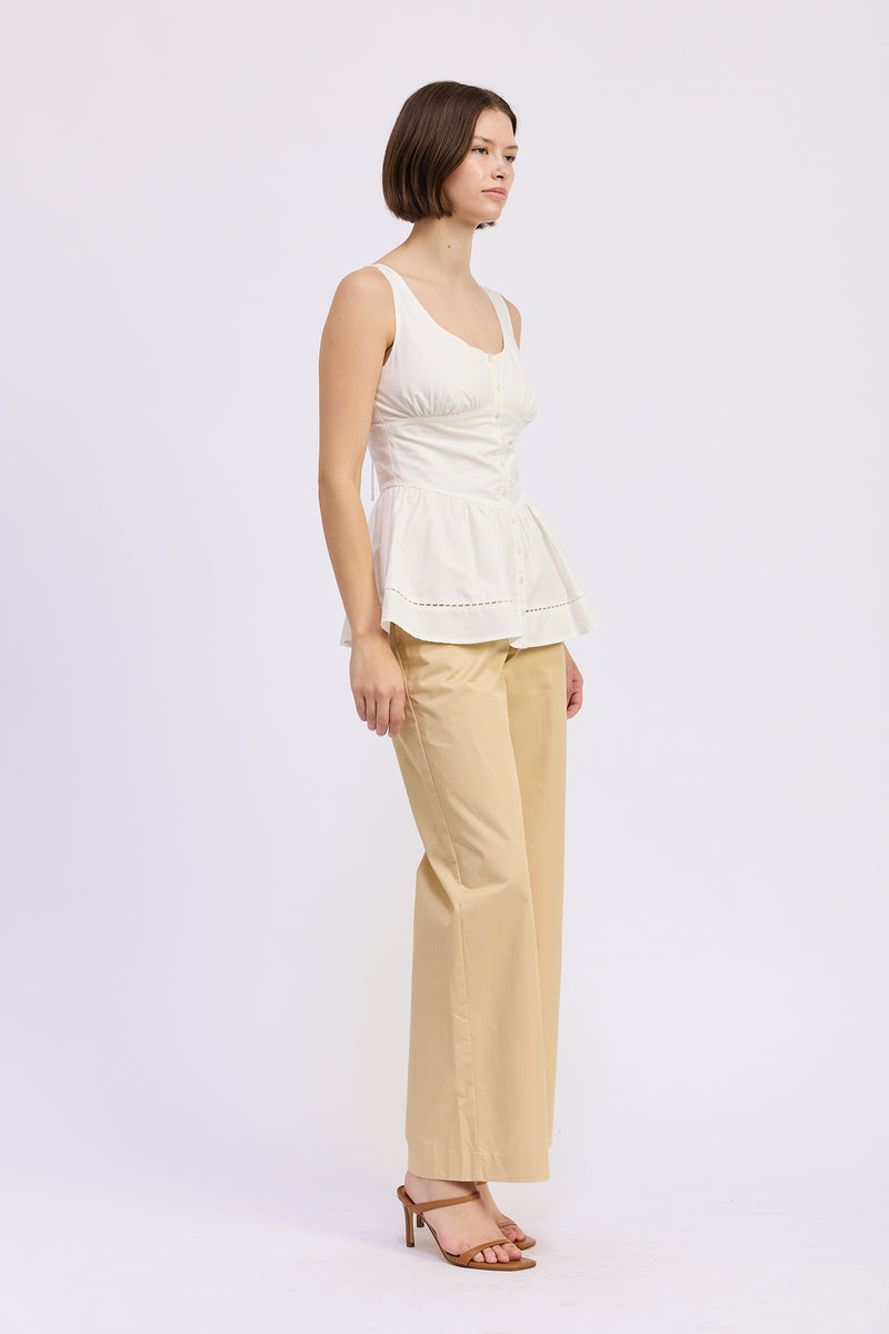 Brittany Peplum Top – en saison