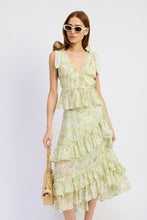 Load image into Gallery viewer, Claire Midi Skirt