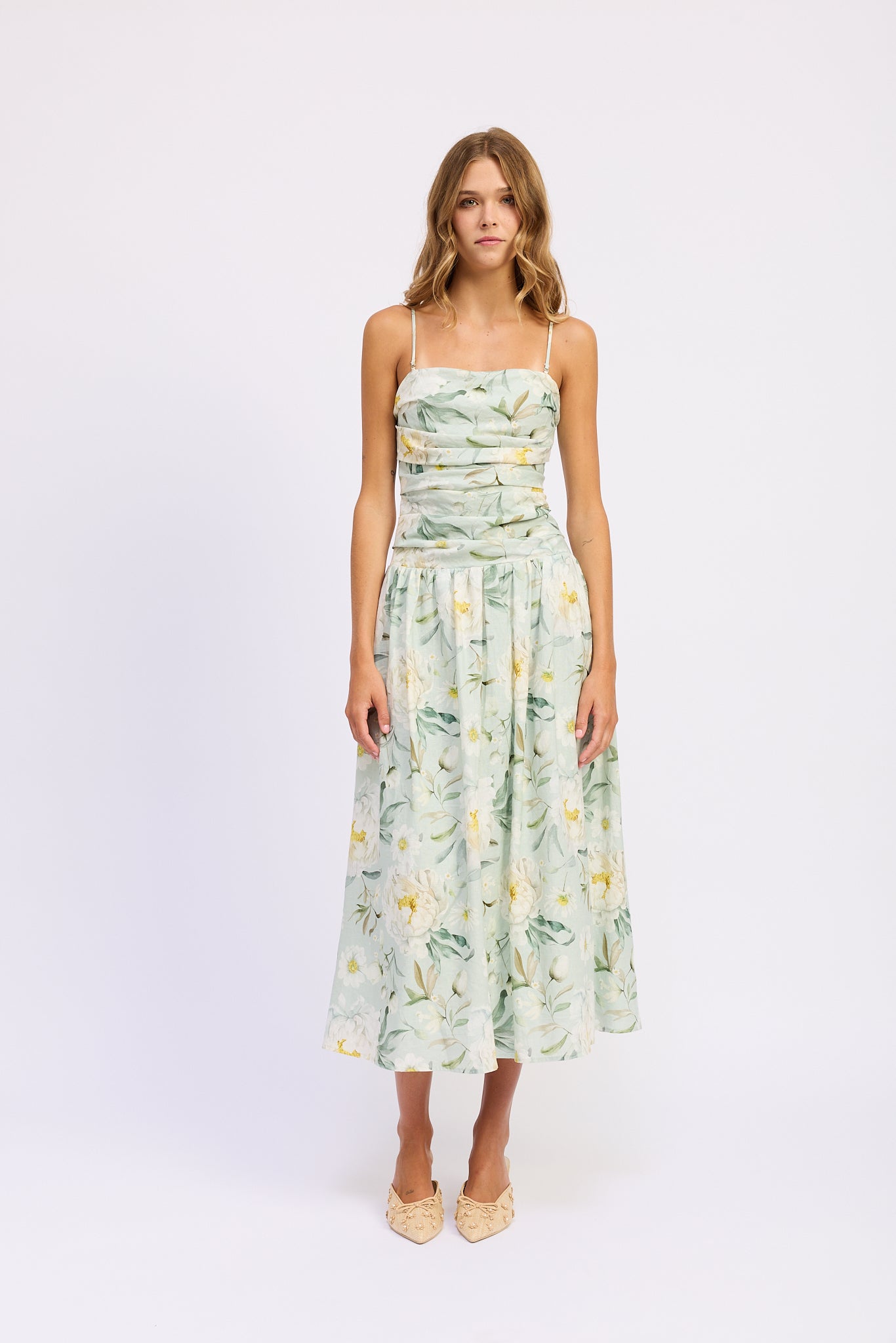 bisou bisou red lace dress Y2K Bisou Bisou Floral Dress – The Vintage Twin main image 0