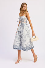Load image into Gallery viewer, Cyrus Midi Dress