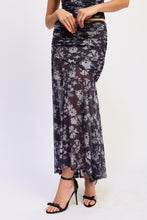 Load image into Gallery viewer, Debbie Maxi Skirt