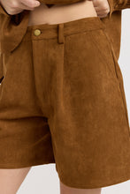 Load image into Gallery viewer, Yumi Suede Short