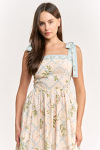 Load image into Gallery viewer, Georgina Maxi Dress