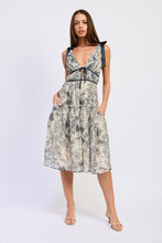 Load image into Gallery viewer, Holly Midi Dress