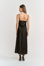 Load image into Gallery viewer, Jessica Maxi Dress