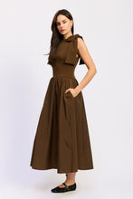 Load image into Gallery viewer, Jane Mixed Media Midi Dress