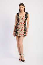 Load image into Gallery viewer, Wilhemina Contrast Mini Dress