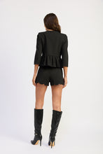 Load image into Gallery viewer, Beckham Scallop Short