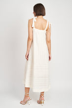Load image into Gallery viewer, Ashlyn Midi Dress