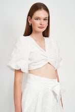 Load image into Gallery viewer, Taytum Crop Top