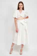 Load image into Gallery viewer, Taytum Crop Top
