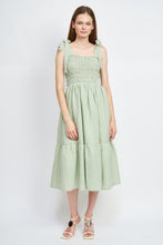 Load image into Gallery viewer, Genevieve Midi Dress