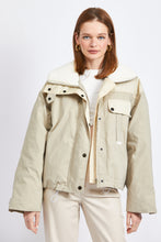 Load image into Gallery viewer, Bettunia Sherpa Jacket