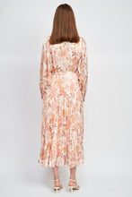 Load image into Gallery viewer, Clover Midi Dress